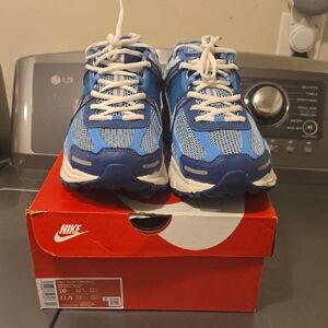 Nike Zoom Vomero 5